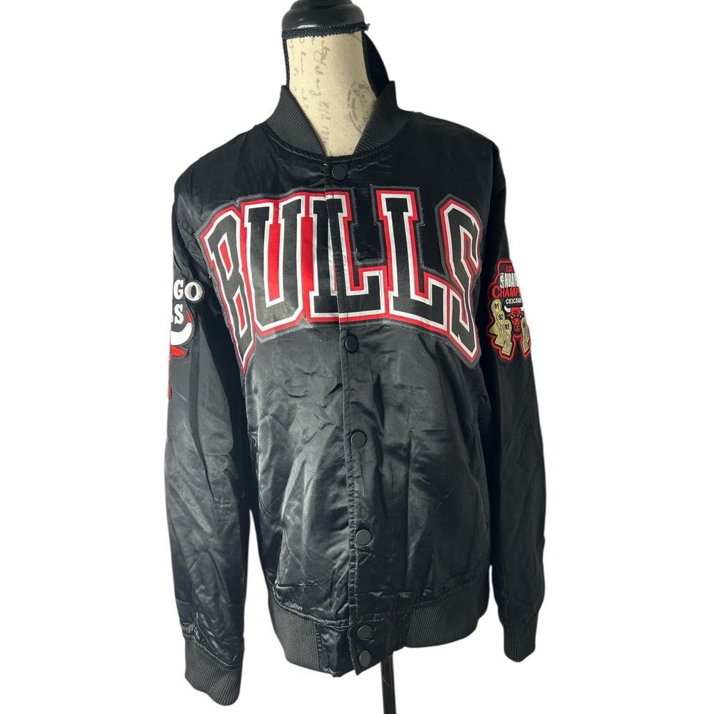 Pro Standard Men's Chicago Bull Embroidered Logo SATIN Jacket BLACK Size‎ M